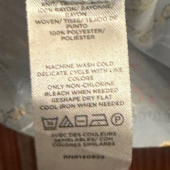 Floral Blue Sleeveless Top by Loft - Picture 4 of 4